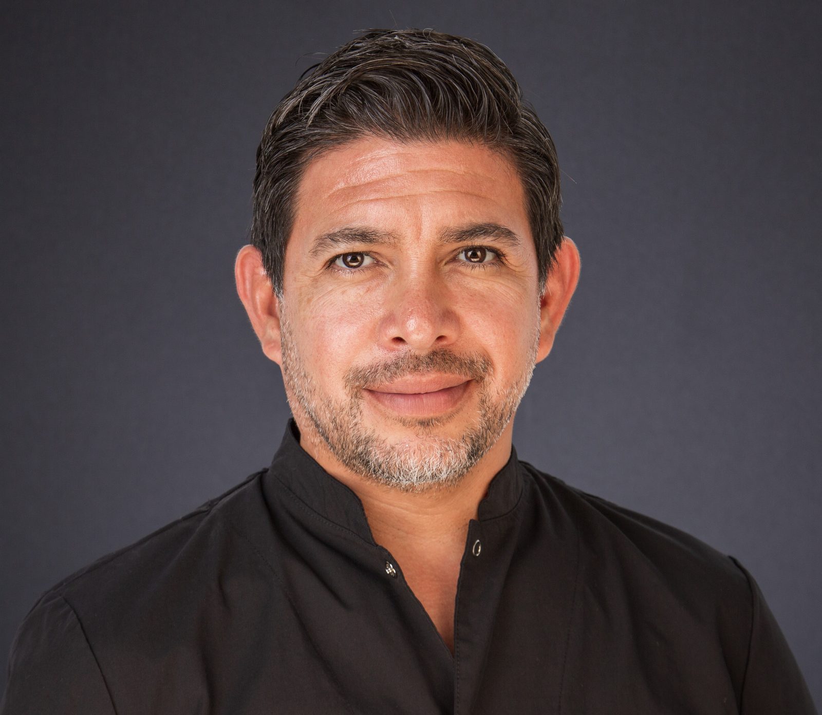 Dr. Cristian Fernández